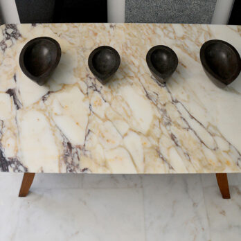Coffee Table Reference 1004
